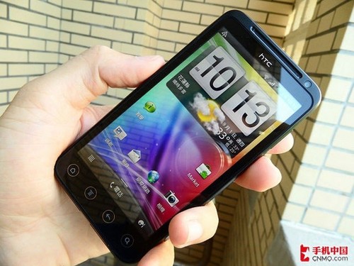 HTC EVO 3D���۴��µ� ��ֵ4.3��˫�� 