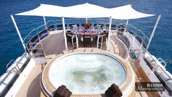 Benetti ������Diamonds Are Forever��������ͧ