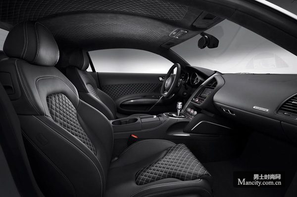 Audi���µϣ���ʽ����2013С�Ŀ�R8 �ܳ�