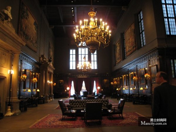 The corner of Metropolitan Club�������������˽�˻���