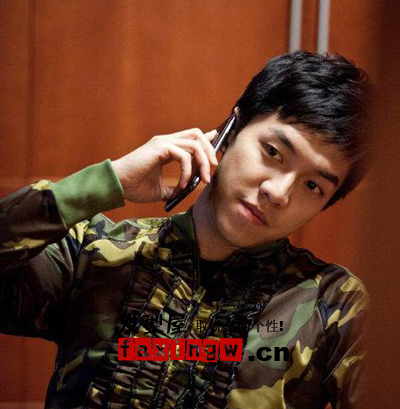 ����ܵ���ʤ���̷������Ϻ����� ��King 2 hearts����װ�̷����Ծ�������