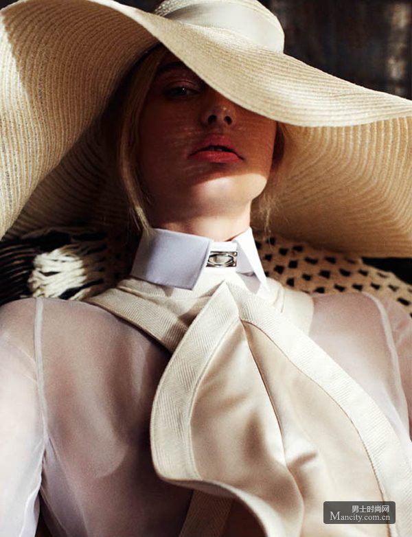��Vogue������2012��6�º�
